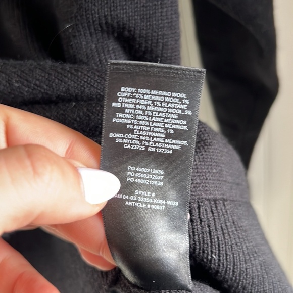 Wilfred Aritzia Black Cyprie Merino Wool Sweater - Picture 3 of 6